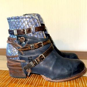 Freebird booties Crue